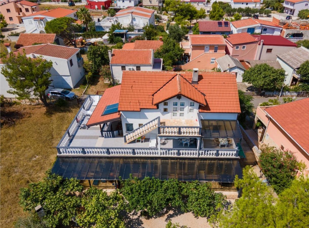 Apartments Villa Agape Vir Ngoại thất bức ảnh