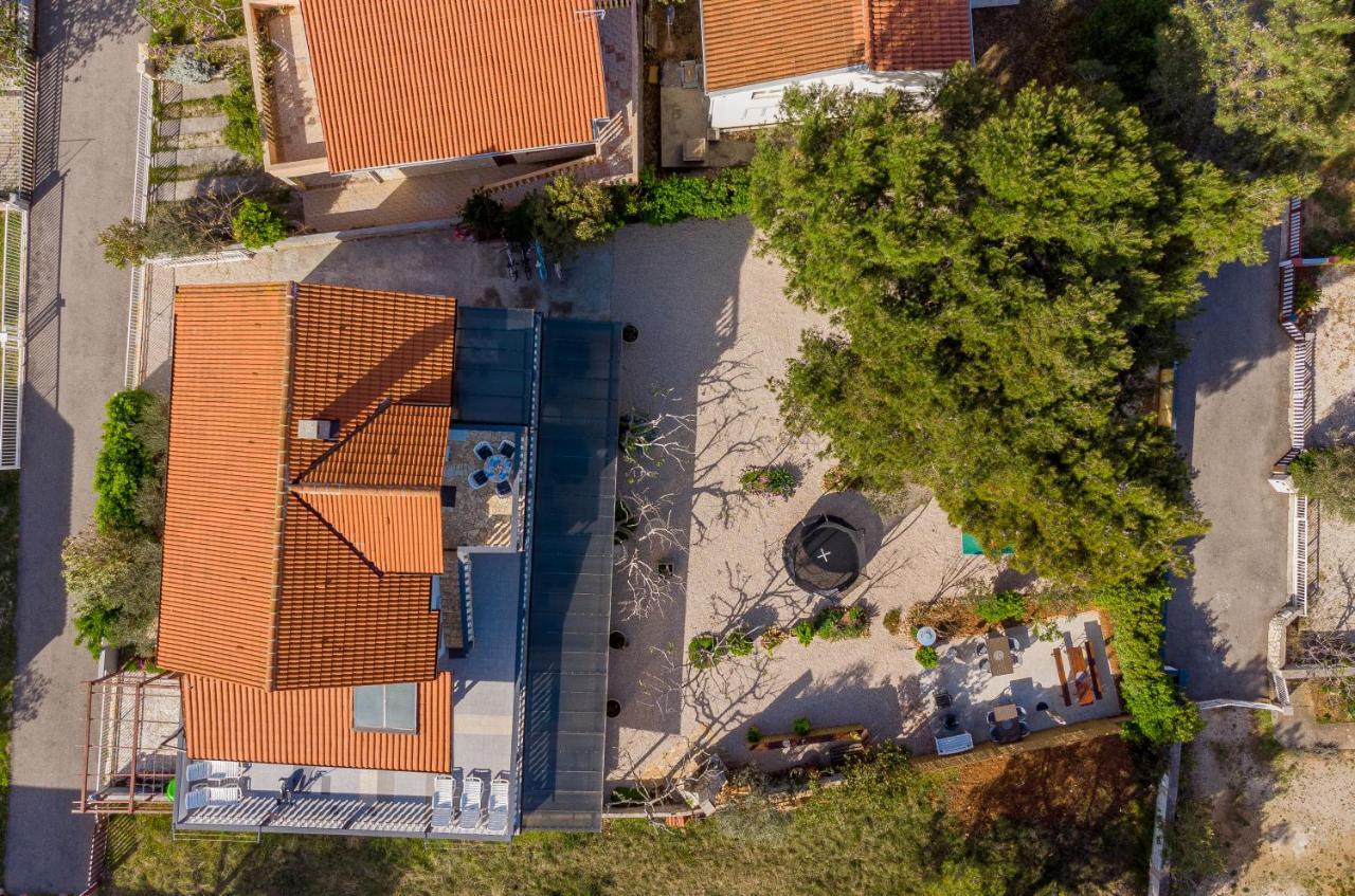 Apartments Villa Agape Vir Ngoại thất bức ảnh